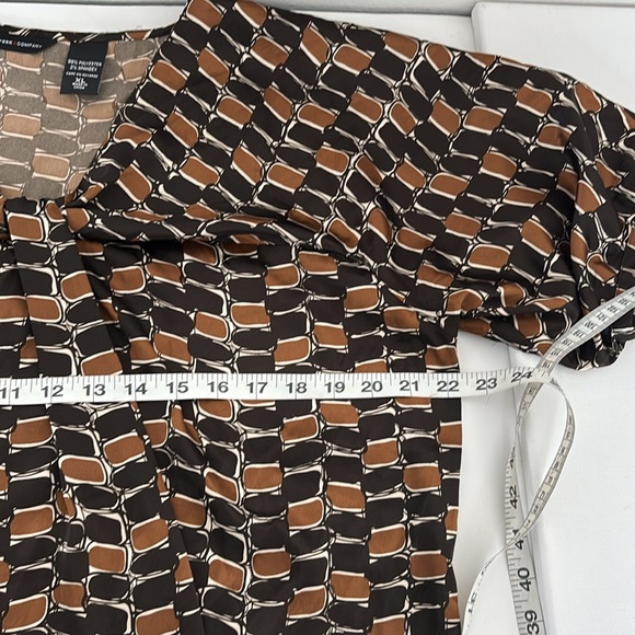 New York & Company Top XL Y2K Twist Front Satin V-Neck Retro Mod Art Deco Glam - Picture 5 of 12